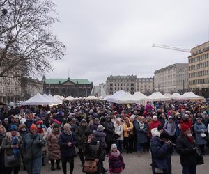 Kiermasz i inscenizacja na Placu Wolności z okazji Kaziuka Wileńskiego