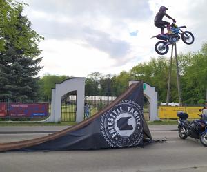 Koncerty i pokazy Freestyle Motocross w Siedlcach podczas MotoWiosny rozgrzały serca mieszkańców