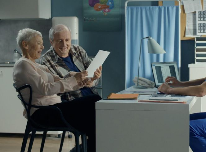 Barwy szczęścia, odcinek 3195: Krystyna (Hanna Bieluszko), Krzysztof Jaworski (Jacek Kałucki)