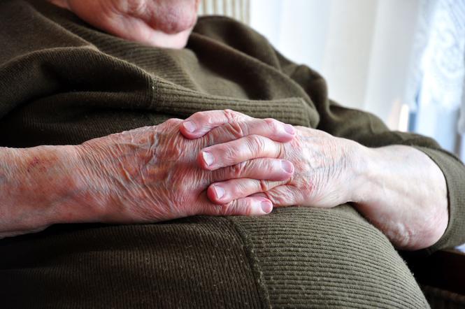 Otyłość sarkopeniczna – przyczyny i leczenie otyłości u seniorów