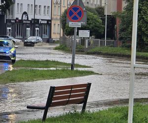 Elbląg sparaliżowany po ulewach. Zamknięte ulice, zmieniony ruch tramwajów
