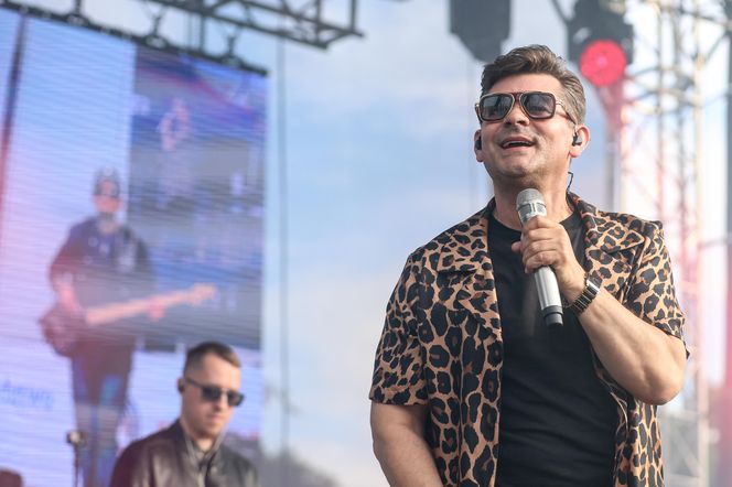 Śląska Scena Letnia na promenadzie przy Stadionie Śląskim w Chorzowie