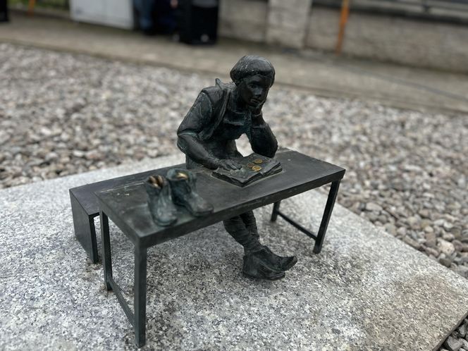 Kolejne szewczyki stanęły w Kazimierzu Biskupim