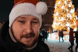 Rosjanin odwiedził krakowski Jarmark Bożonarodzeniowy. To zaskoczyło go najbardziej [WIDEO]