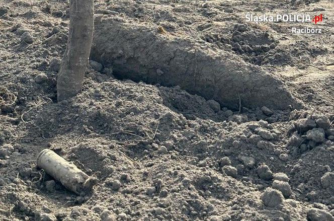 Pola niewybuchów w Bojanowie i Sławikowie. Strach orać pole 