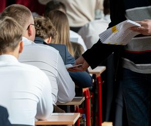 Egzamin zawodowy LATO 2025 rozpoczęty. Arkusze i klucze odpowiedzi CKE