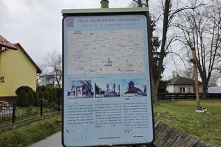 Zabytkowy kościół św. Sebastiana w Kosinie