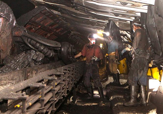 Wstrząs w kopalni Staszic w Katowicach