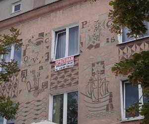 Sgraffito w Białymstoku. Zabytkowe pra-murale rodem z PRL-u