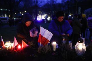 Kraków. Spotkanie modlitewne pod oknem papieskim w 18. rocznicę śmierci Jana Pawła II