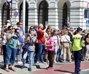 Święto Pracy w Warszawie. Przemaszerowali pod hasłem  Chcemy Europy Socjalnej!