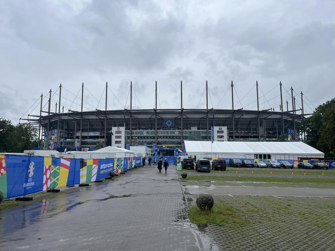 Na tym stadionie Polacy zagrają z Holandią. Jak wygląda obiekt w Hamburgu przed niedzielną bitwą? [ZDJĘCIA]