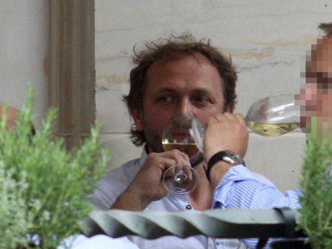 Te trunki piją gwiazdy