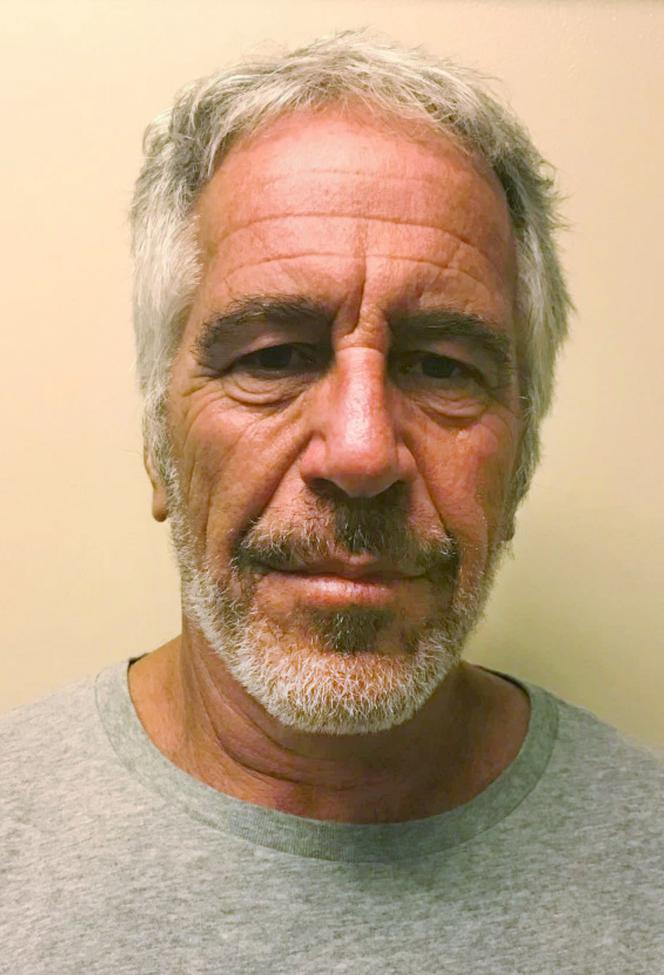 Przyjaciel Trumpa powiesił się w celi! Tajemnicza śmierć Jeffreya Epsteina