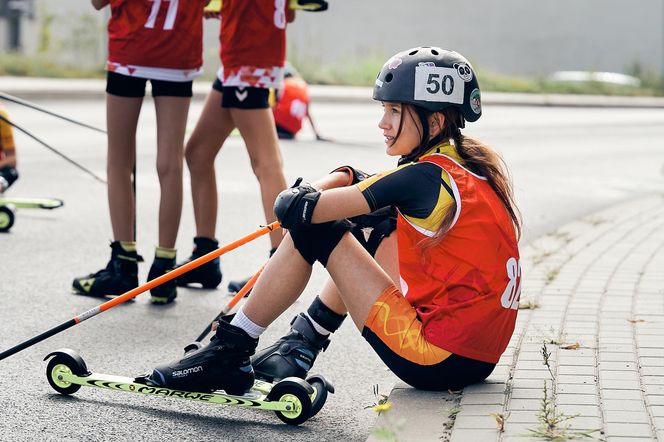 W pierwszym dniu zawodów o Puchar Polski w biegach na nartorolkach Marwe Cup zawodnicy wzięli udział w sprincie techniką dowolną