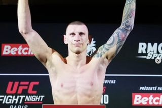 UFC Paryż: Transmisja na żywo. O której walki Polaków? Ruchała, Tybura i Bryczek w UFC