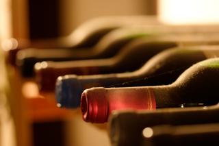 Domowe wino owocowe: jak zrobić? Składniki i przepis
