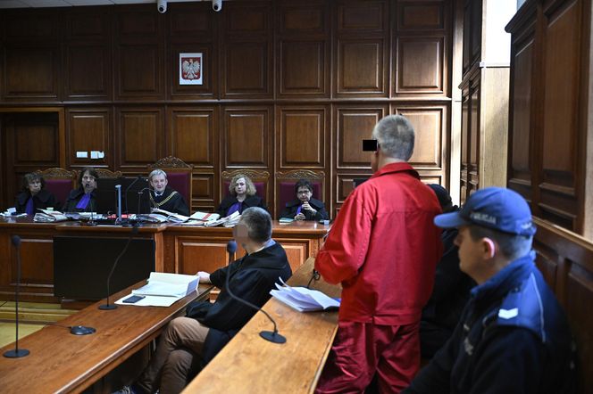 Proces w sprawie zabójstwa niemieckich emerytów. Sędzia do oskarżonego, który się nie przyznaje, ale ma dużo do powiedzenia: "Brzmi to tak, jakby pan tam był"