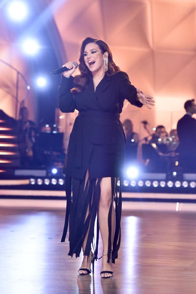 Ewa Farna lubi włosowe eksperymenty. Tak się zmieniała jej fryzura