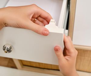 Bezpieczne dekoracje i meble dla najmłodszych