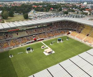 Kongres Świadków Jehowy 2024 na Stadionie Miejskim w Białymstoku