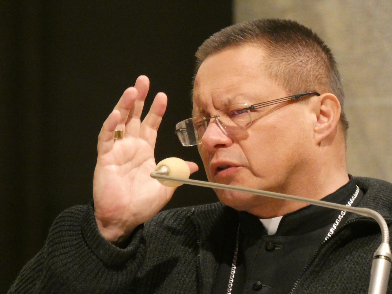 Abp Grzegorz Ryś do księży: uważajcie na siebie!