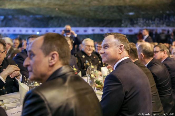 Prezydent Duda pił piwo w towarzystwie Kukiza: "Hmmmm... Męski wieczór". Są ZDJĘCIA