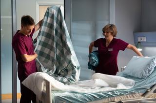 Na dobre i na złe, odc. 873: Lucyna Sikorka (Anna Samusionek), Mario Milewski (Marcin Korcz)