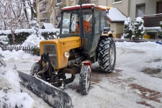 W Krakowie złodzieje nie mają litości. Ktoś ukradł w centrum miasta... traktor!