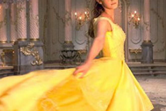 Piękna i Bestia: Emma Watson i Dan Stevens zachwycają na zdjęciach z filmu! Kiedy premiera?