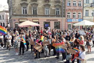 Jesteśmy ludźmi, nie ideologią - tak środowiska LGBT manifestowały wczoraj w Lublinie