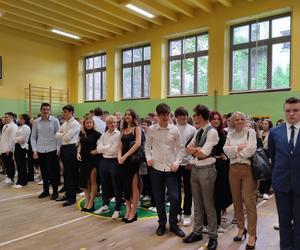 Rozpoczęcie roku szkolnego 2023/2024 w XVI Liceum Ogólnokształcącym w Tarnowie