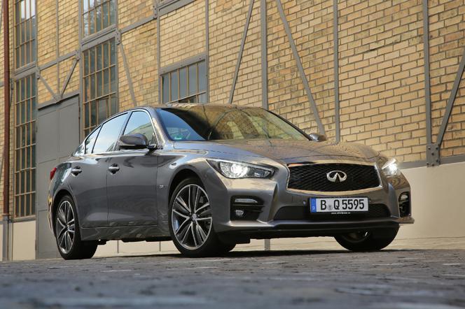 Infiniti Q50 2.0 Turbo