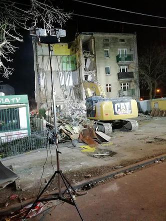 Wnętrze zawalonej kamienicy na Dębcu