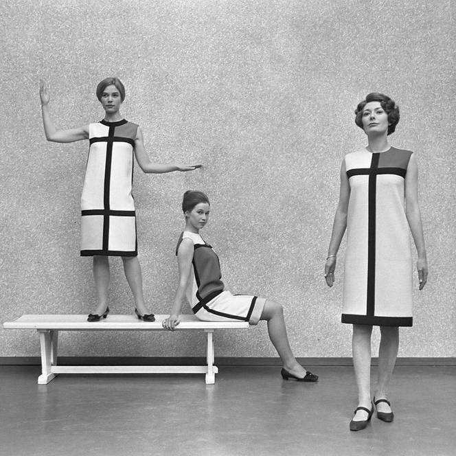 Yves Saint Laurent x Mondrian (1965 r.)