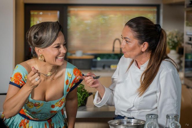 Anna Mucha, Anna Strażyńska