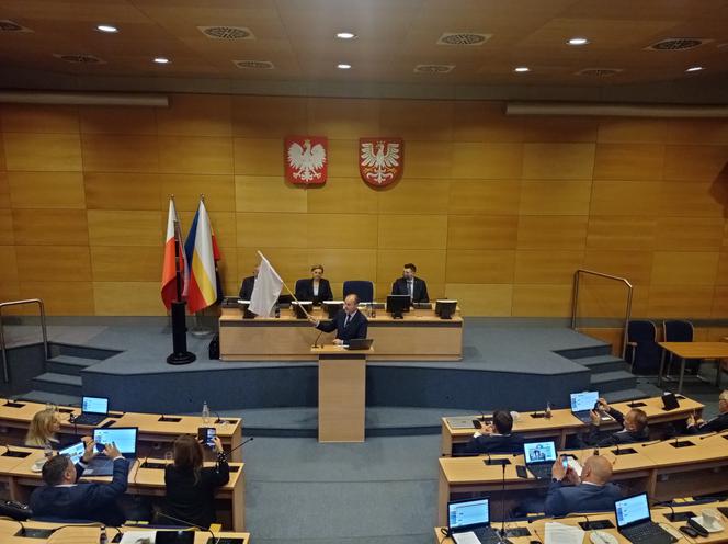 Opozycja triumfuje. Małopolski sejmik w całości uchylił deklarację anty-LGBT