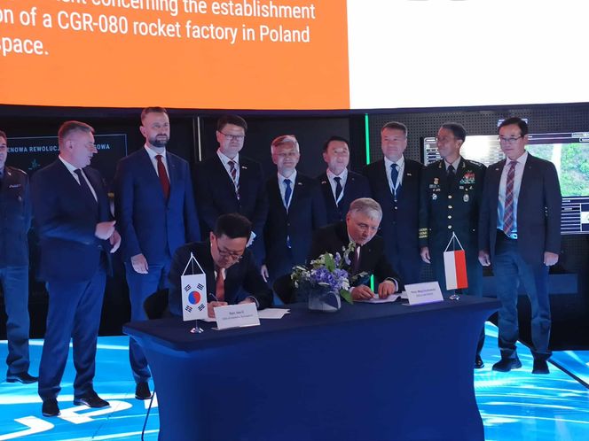 Polska Grupa WB i Hanwha Aerospace zacieśniają współpracę. Fabryka rakiet CGR-080 w Polsce staje się faktem
