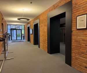 Polacy mieszkają jak królowie