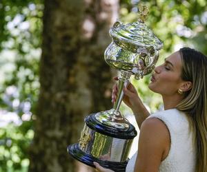 Aryna Sabalenka świętuje zwycięstwo w Australian Open