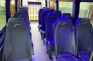 Ułatwi transport dzieci z niepełnosprawnościami. Nowy bus trafił do SOSW w Siedlcach