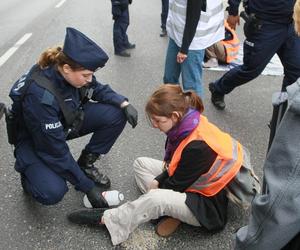 Ostatnie Pokolenie zablokowało wjazd do Sejmu