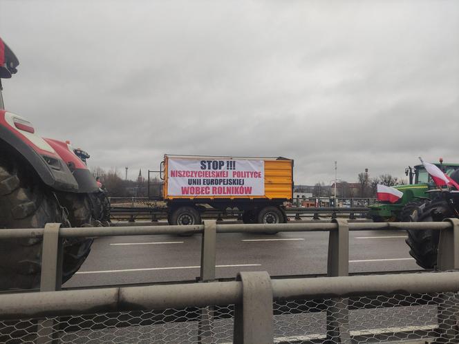 Protest rolników w Elblągu na S7