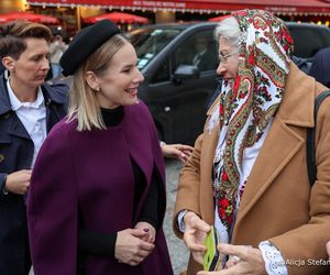 Marta Nawrocka w katedrze Notre Dame w Paryżu