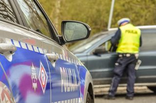 Wzmożone kontrole policji na drogach w Łodzi i regionie. Akcja potrwa do późnych godzin nocnych 