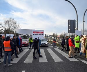 Protest na zakopiance w Gaju