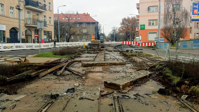 Wielka przebudowa torowiska na Niebuszewie. Co kierowcy sądzą o utrudnieniach?