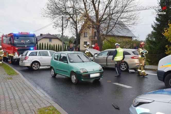 Wypadek w Podzamczu. Zderzyły się trzy auta