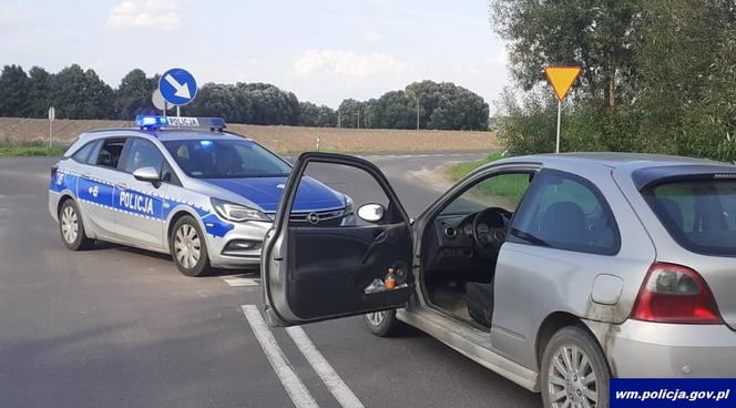 Pijany za kierownicą, a na podłodze puste puszki po browarach