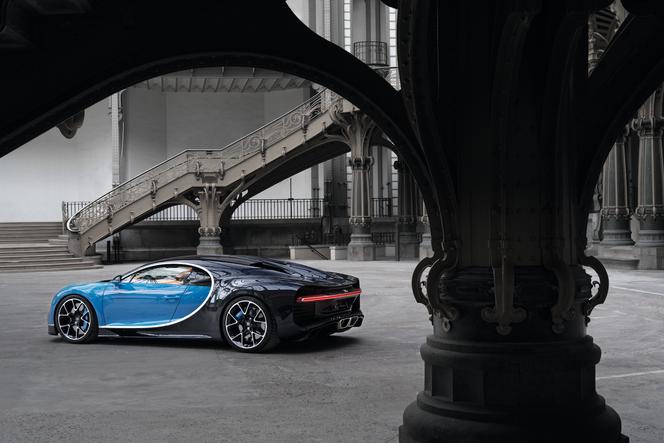 Dlaczego Bugatti Chiron pojawiło się w Warszawie? 